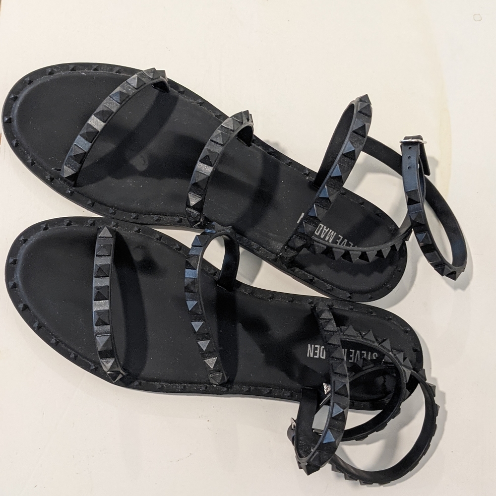 Steve Madden Travel-J jelly sandals